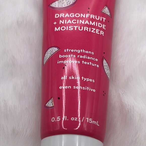 4/$25 Purlisse Draginfruit + Niacinamide Moisturizer Mini/Travel Size - Picture 3 of 4